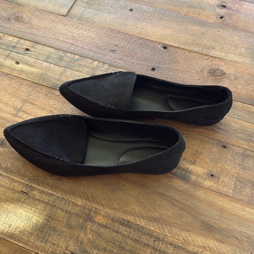 JustFab Black Flats